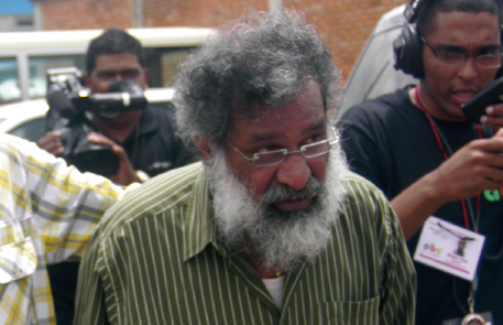 Strafpleiter Irwin Kanhai: ‘Surinaamse rechters laten zich niet beïnvloeden’ - Parbode Sneak Peek