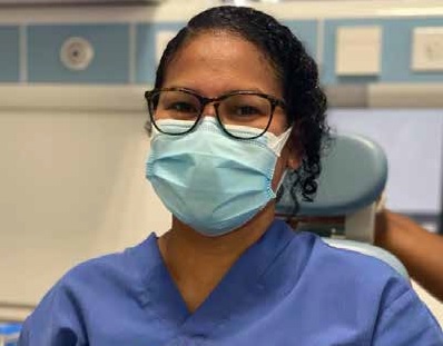 IC-verpleegkundige Loraine der Meer: ‘Ik heb meer dan 30 mensen aan COVID-19 zien sterven’ - Parbode Sneak Peek